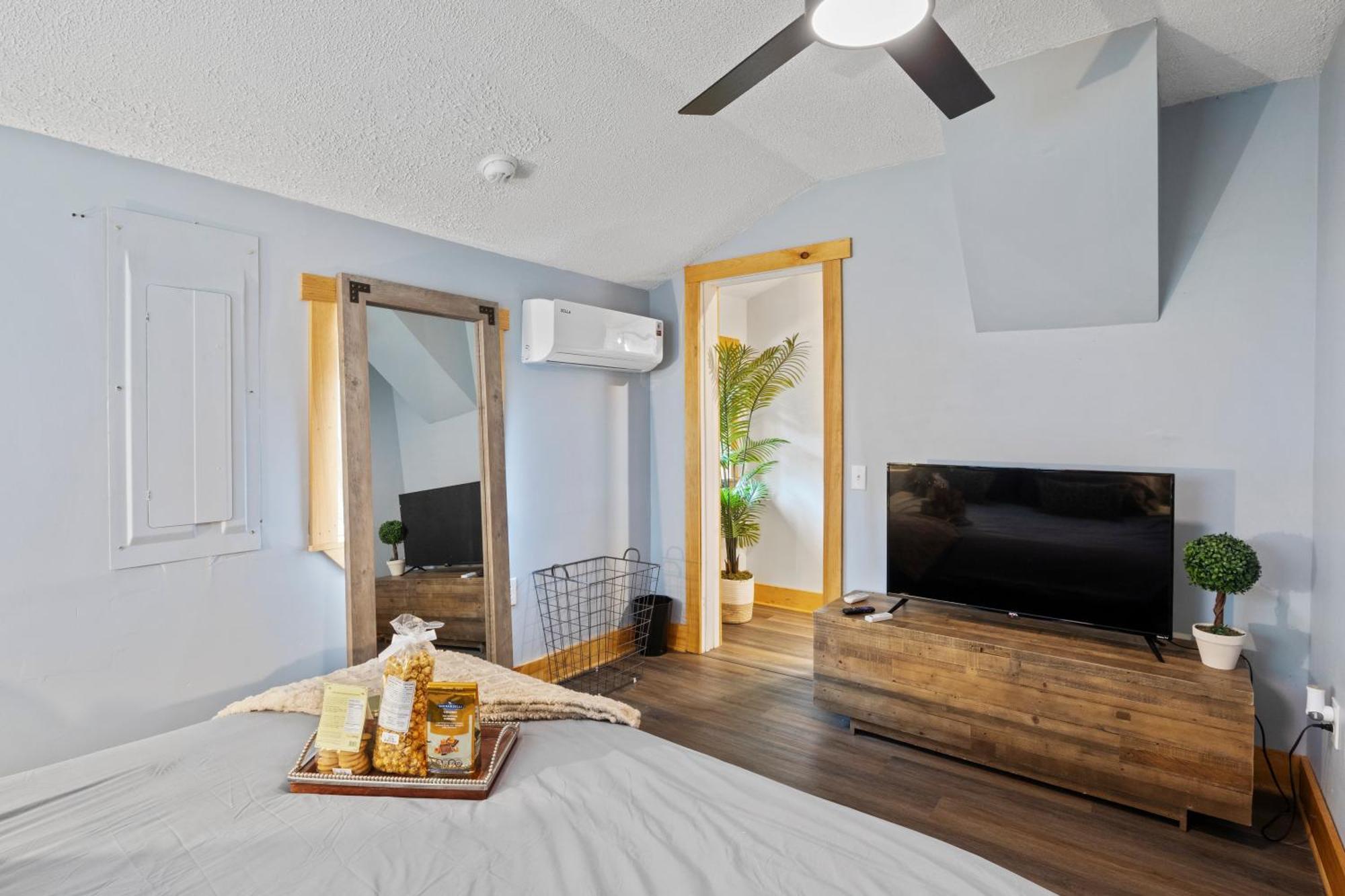 Cozy Home W/ King Bed & Lake Access Canandaigua Exterior foto